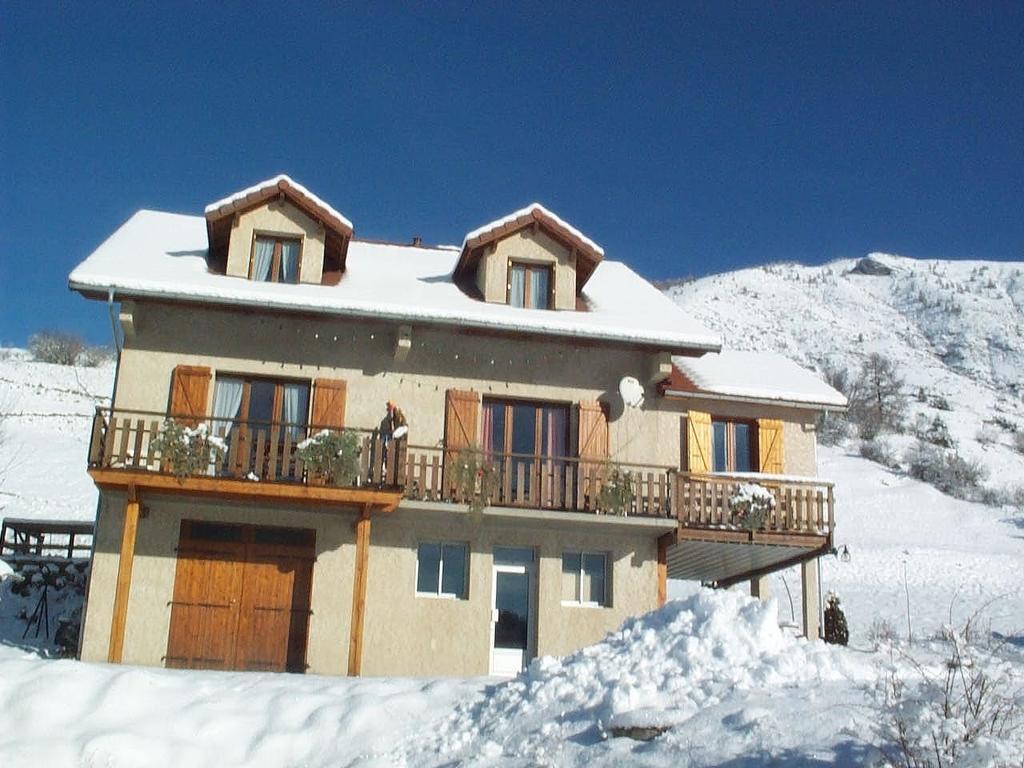 Les Hauts Des Auches 昂塞勒 外观 照片